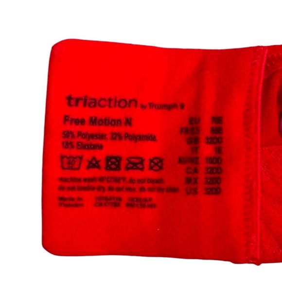 TRIUMPH Triaction Free Motion N 32DD red and magenta sports bra - Picture 5 of 7